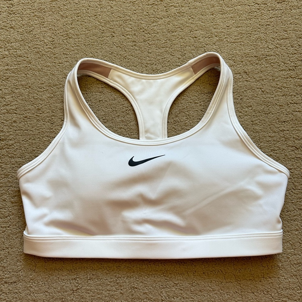 New never worn : Nike swoosh sports bra